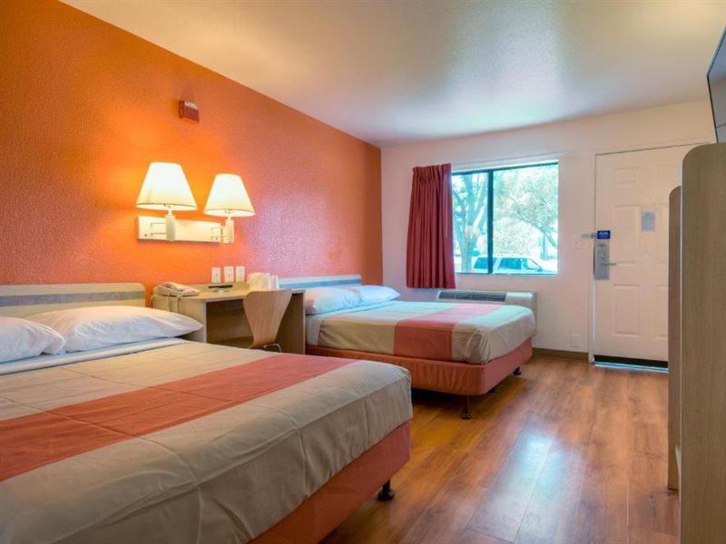Motel 6-Escondido, Ca Kültér fotó