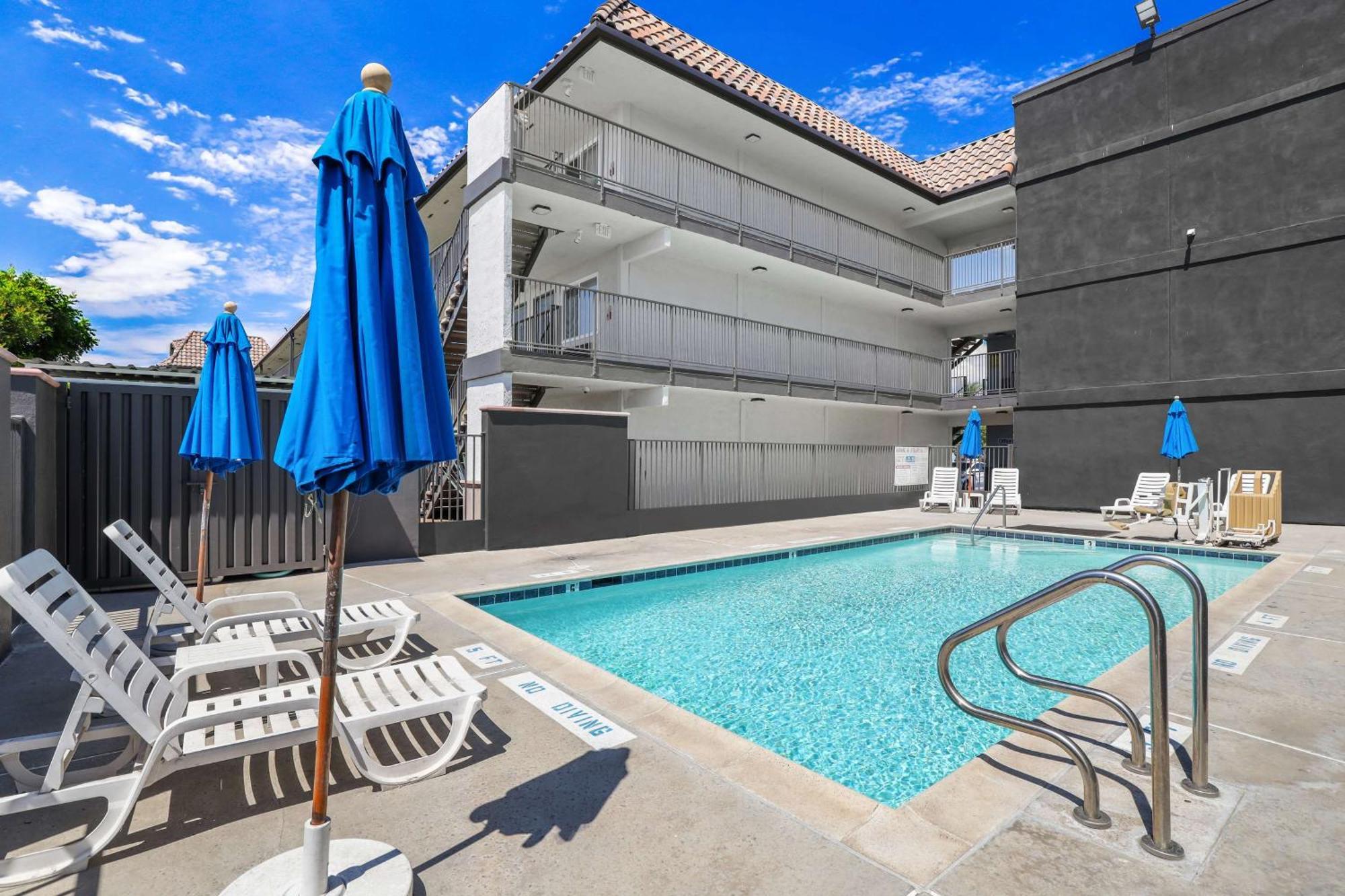 Motel 6-Escondido, Ca Kültér fotó